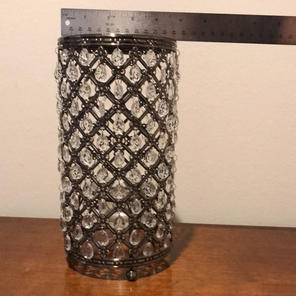 Gorgeous votive crystal candle holders. Antique finish. - Picture 6 of 7